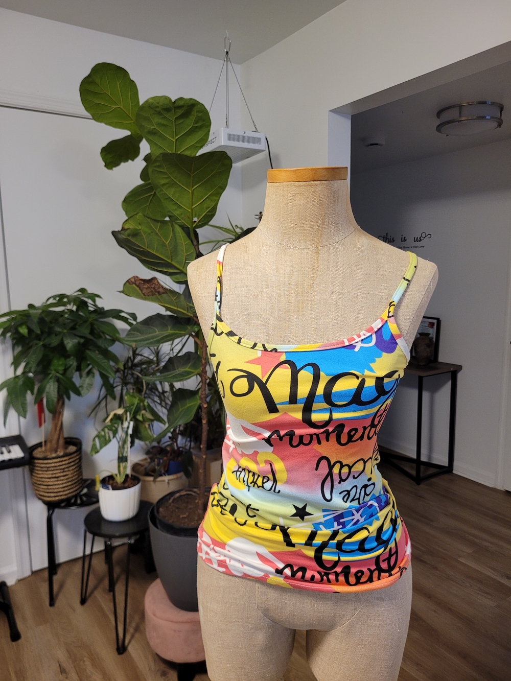 New! Women's Multicolor Graphic Print Cami